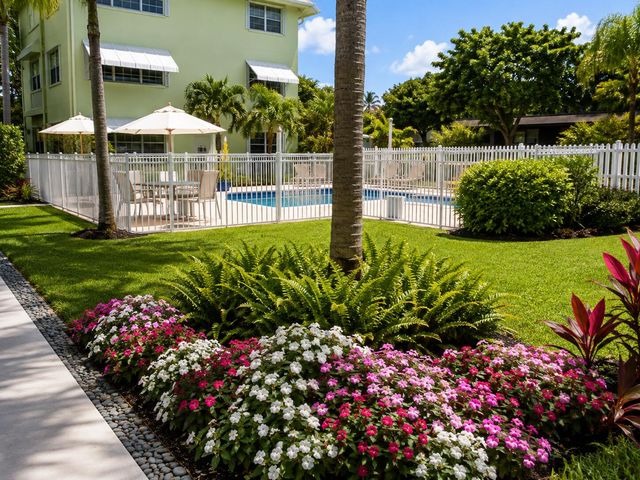 1900 NE 8th Court 204, Fort Lauderdale, FL 33304