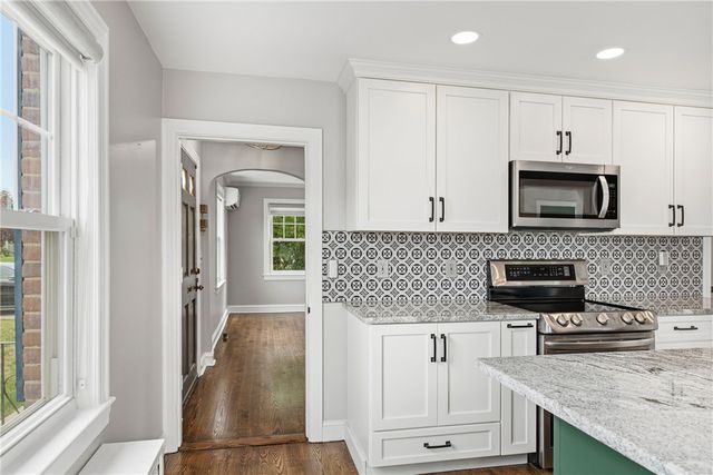 26 Tryon Avenue, East Providence, RI 02916