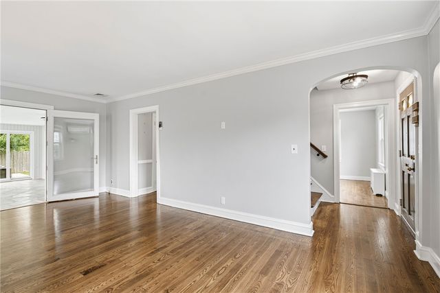 26 Tryon Avenue, East Providence, RI 02916