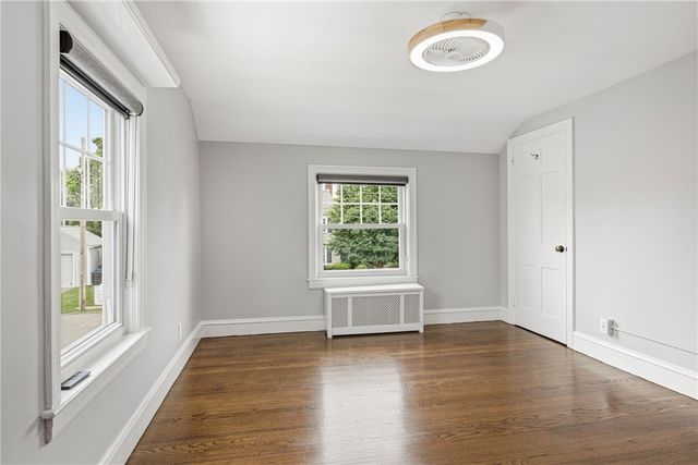 26 Tryon Avenue, East Providence, RI 02916