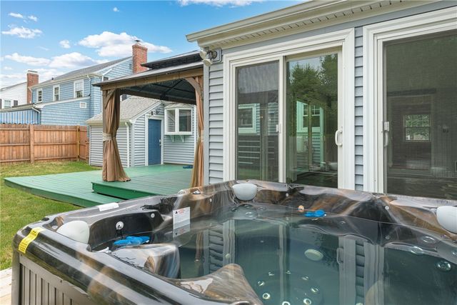 26 Tryon Avenue, East Providence, RI 02916