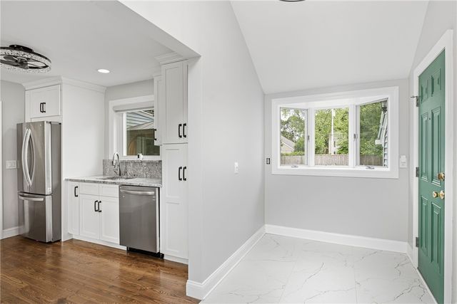 26 Tryon Avenue, East Providence, RI 02916