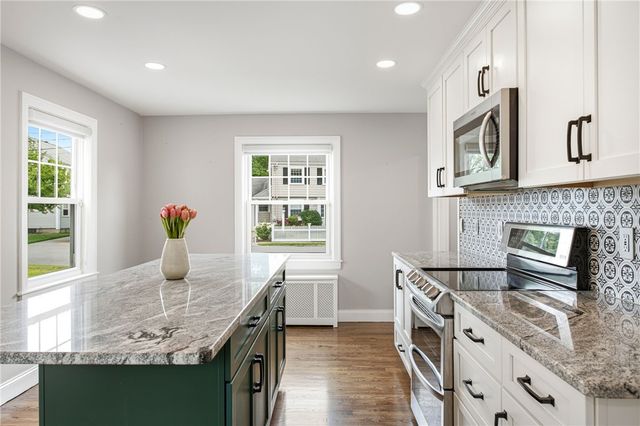 26 Tryon Avenue, East Providence, RI 02916