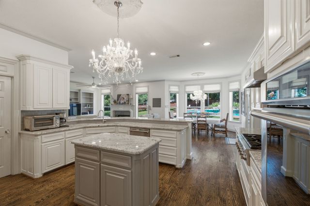 1901 Queensbridge Court, Keller, TX 76262