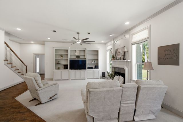 1901 Queensbridge Court, Keller, TX 76262
