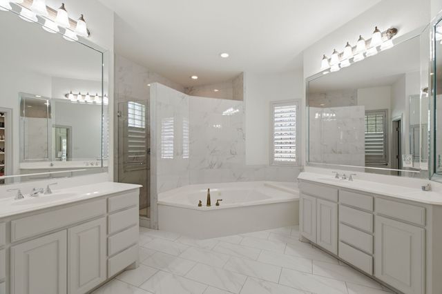 1901 Queensbridge Court, Keller, TX 76262