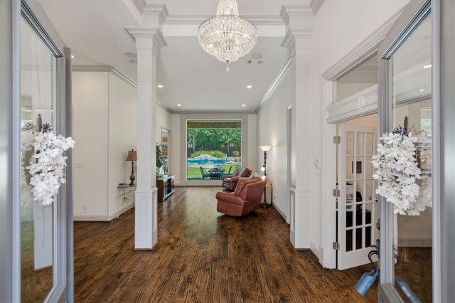 1901 Queensbridge Court, Keller, TX 76262