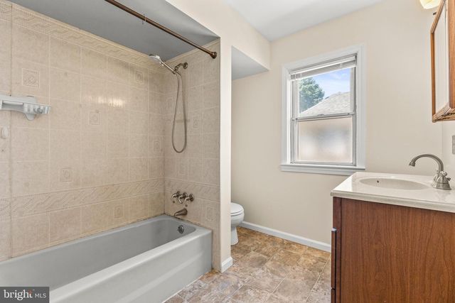 711 YORK ST, Hanover, PA 17331