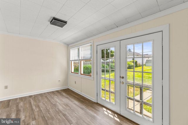 711 YORK ST, Hanover, PA 17331