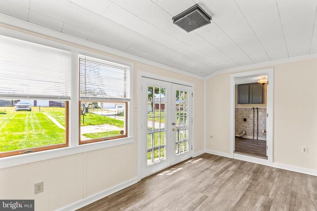 711 YORK ST, Hanover, PA 17331