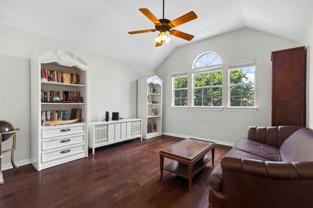 3014 Bluewood Drive, Rowlett, TX 75089