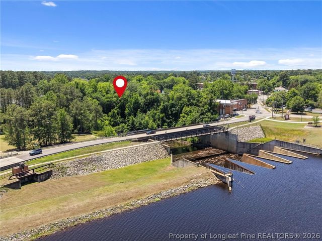 5423 E Patterson Street, Hope Mills, NC 28348