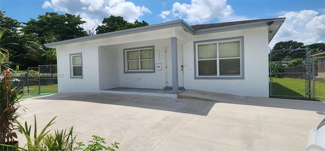 12040 SW 216th Street, Miami, FL 33170