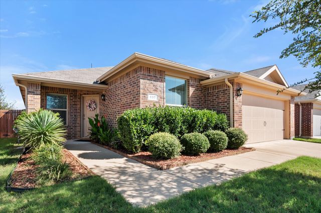 837 Walls Boulevard, Crowley, TX 76036