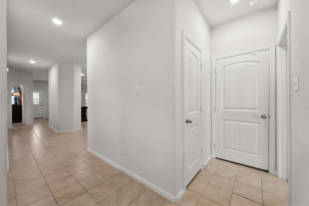 837 Walls Boulevard, Crowley, TX 76036 — photo 3