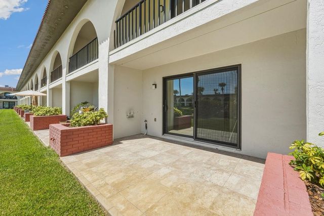 11 Dondanville Road #5, St Augustine, FL 32080
