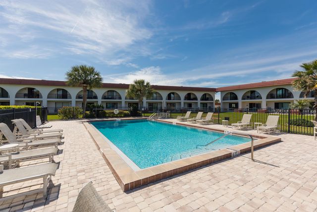 11 Dondanville Road #5, St Augustine, FL 32080