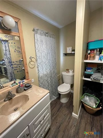 627 Buck Trail, Canyon Lake, TX 78133