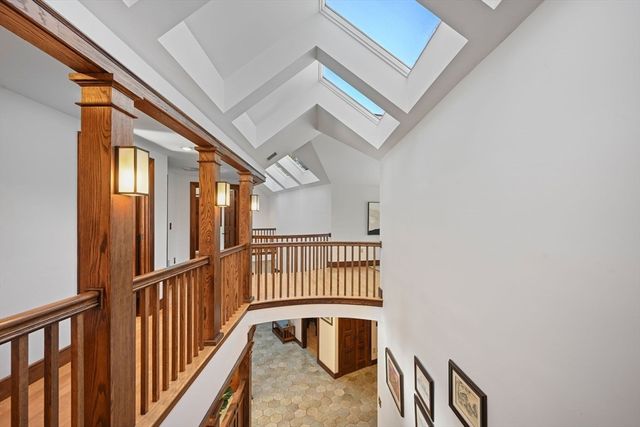 72 Meriam St, Lexington, MA 02420