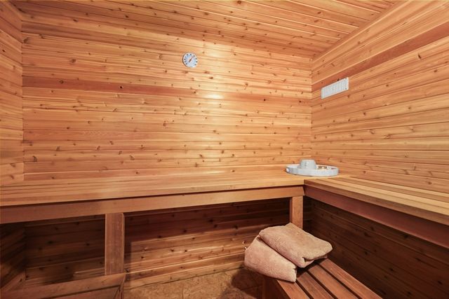 72 Meriam St, Lexington, MA 02420