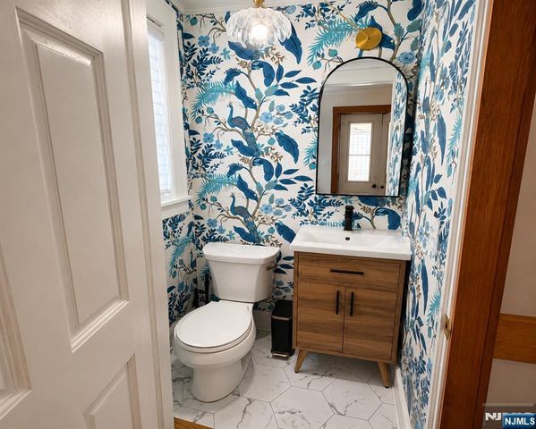 1-20 Cyril Avenue, Fair Lawn, NJ 07410
