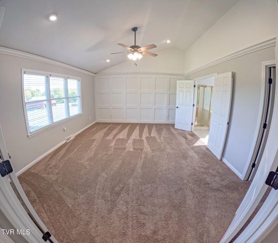 171 Flourville Rd, Gray, TN 37615