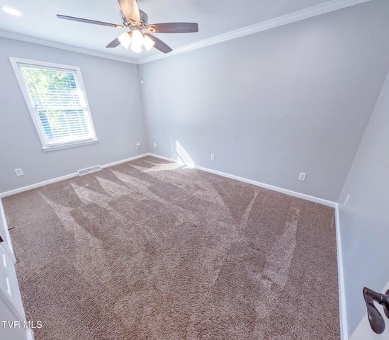 171 Flourville Rd, Gray, TN 37615