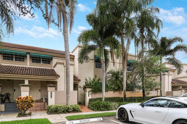 6641 Via Regina 5, Boca Raton, FL 33433