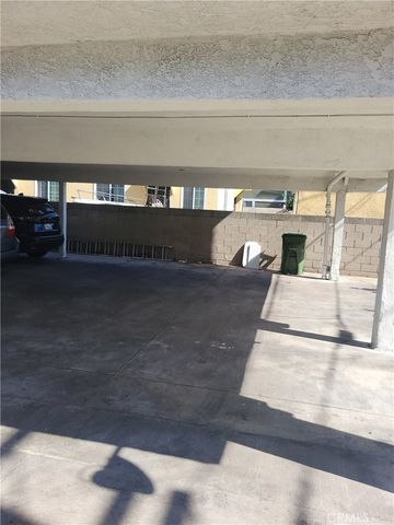 2532 Hauser 3, Los Angeles, CA 90016