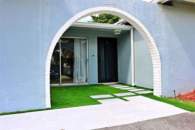 2704 CANAL Road, Miramar, FL 33025