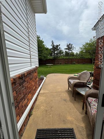 18769 Walmer Lane, Beverly Hills, MI 48025