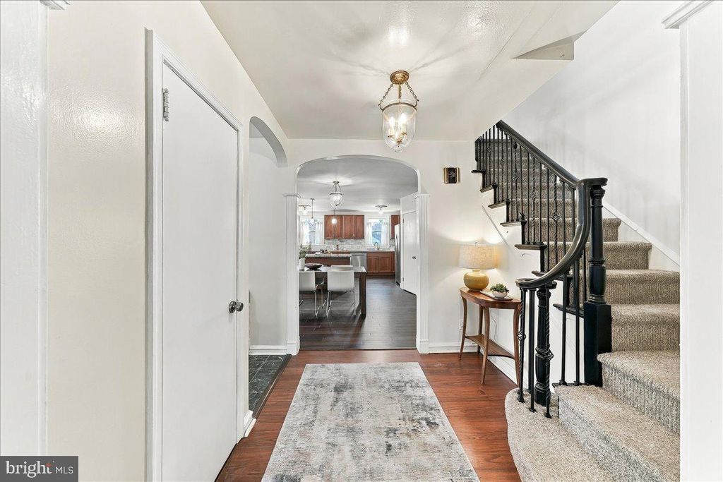 718 E UPSAL ST, PHILADELPHIA, PA 19119 — photo 3