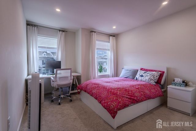 3305 Charleston Drive, Monroe, NJ 08831