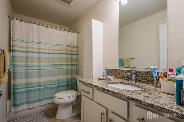 3305 Charleston Drive, Monroe, NJ 08831