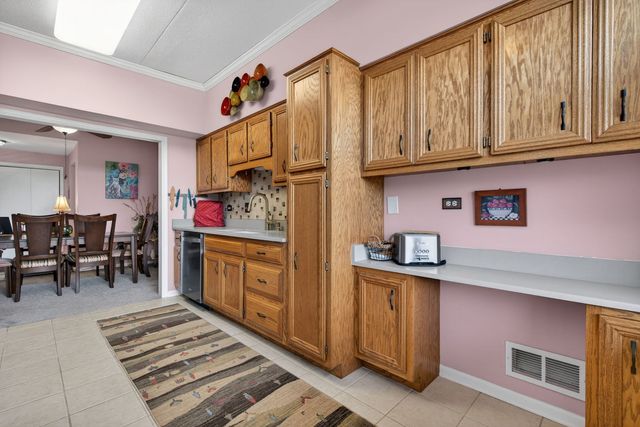 6420 Pine Trail Lane 1, Tinley Park, IL 60477