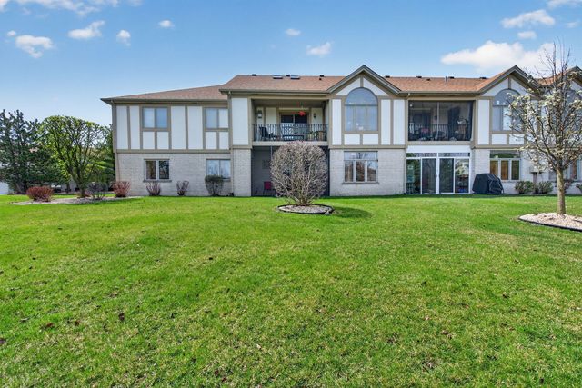 6420 Pine Trail Lane 1, Tinley Park, IL 60477