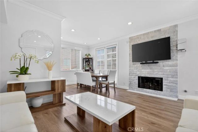 13901 Olive View Lane 14, Sylmar, CA 91342