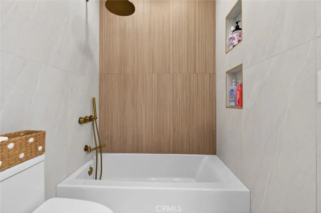 13901 Olive View Lane 14, Sylmar, CA 91342