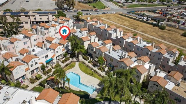 13901 Olive View Lane 14, Sylmar, CA 91342