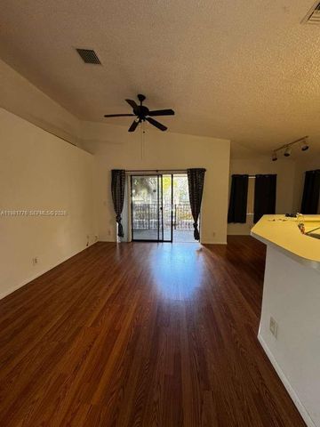 9999 Summerbreeze Dr 910, Sunrise, FL 33322