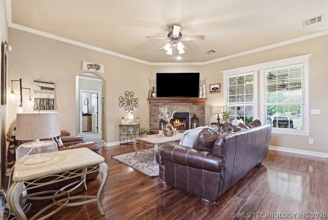 13412 S Nyssa Street, Glenpool, OK 74033