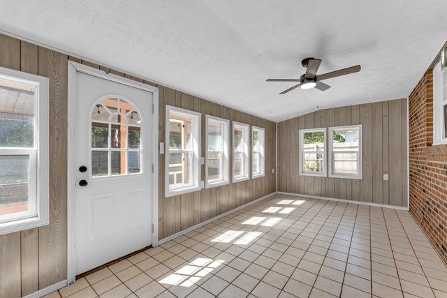 844 W Maplewood Street, Springfield, MO 65807