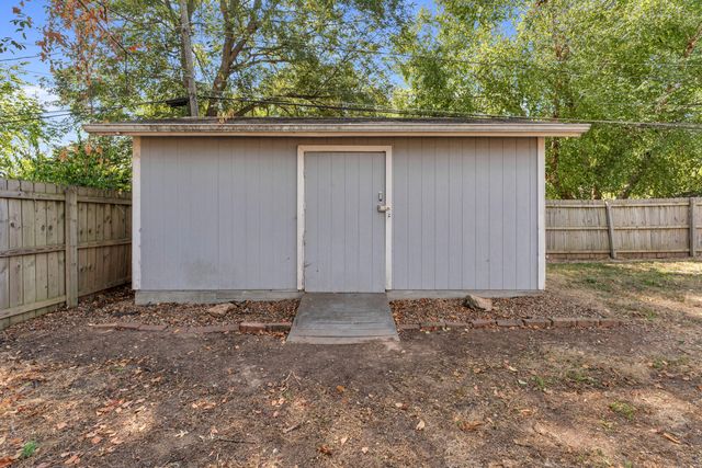 844 W Maplewood Street, Springfield, MO 65807