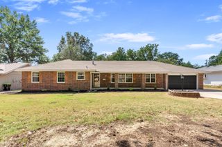 844 W Maplewood Street, Springfield, MO 65807