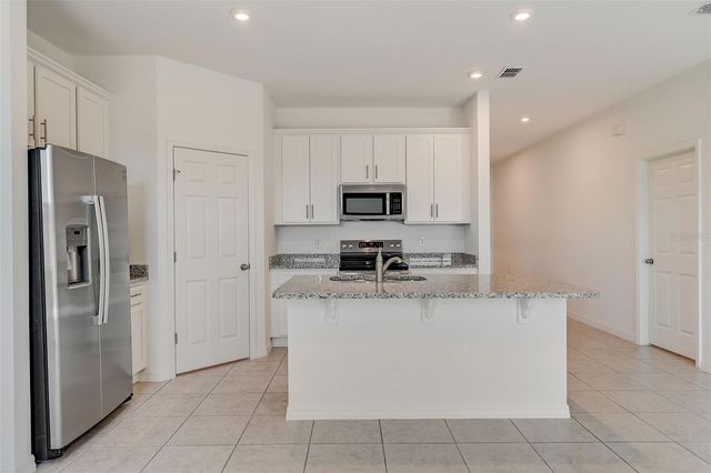 1745 FLAG STREET, Haines City, FL 33844
