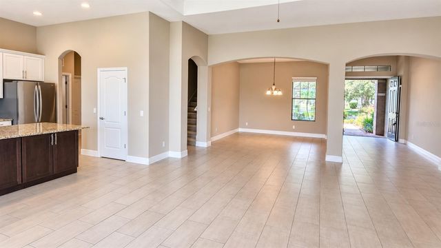 10619 MISTFLOWER LANE, Tampa, FL 33647