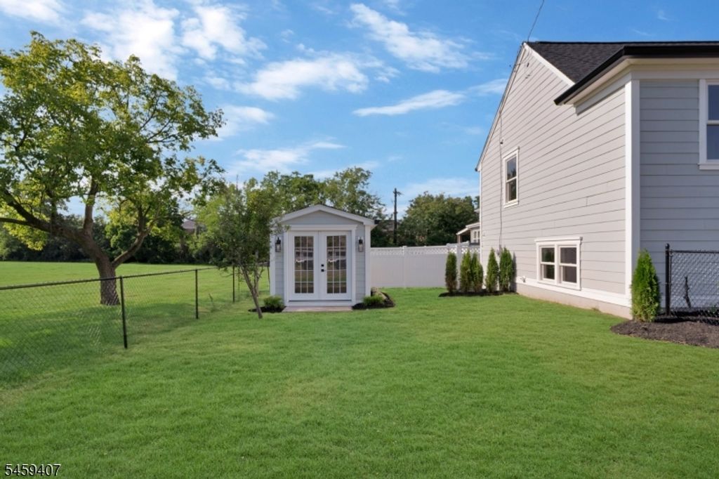 7 Mastogen Dr, Somerville Boro, NJ 08876 — photo 3