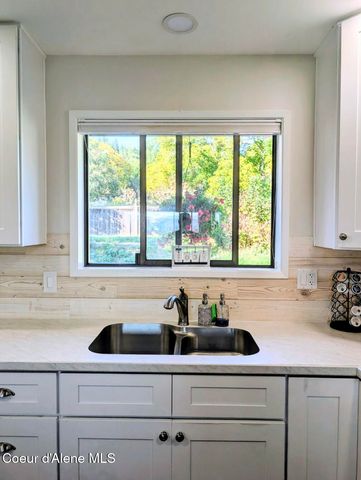 6857 Westview Dr, Bonners Ferry, ID 83805