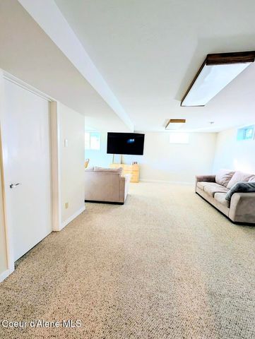 6857 Westview Dr, Bonners Ferry, ID 83805