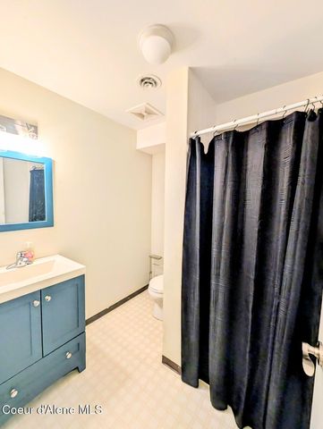 6857 Westview Dr, Bonners Ferry, ID 83805